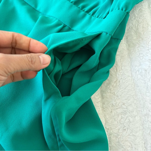 Trina Turk Wynn Crepe Sheath Dress Women Size 2 Jade Green 3/4 Sleeve NWOT Party - Picture 15 of 16